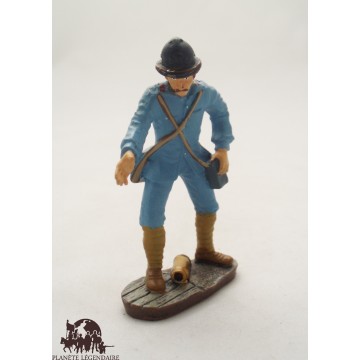 Atlas Gunner 75 gun figurine