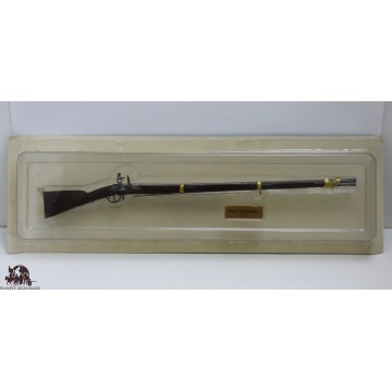 Miniature Napoleonic rifle 1777